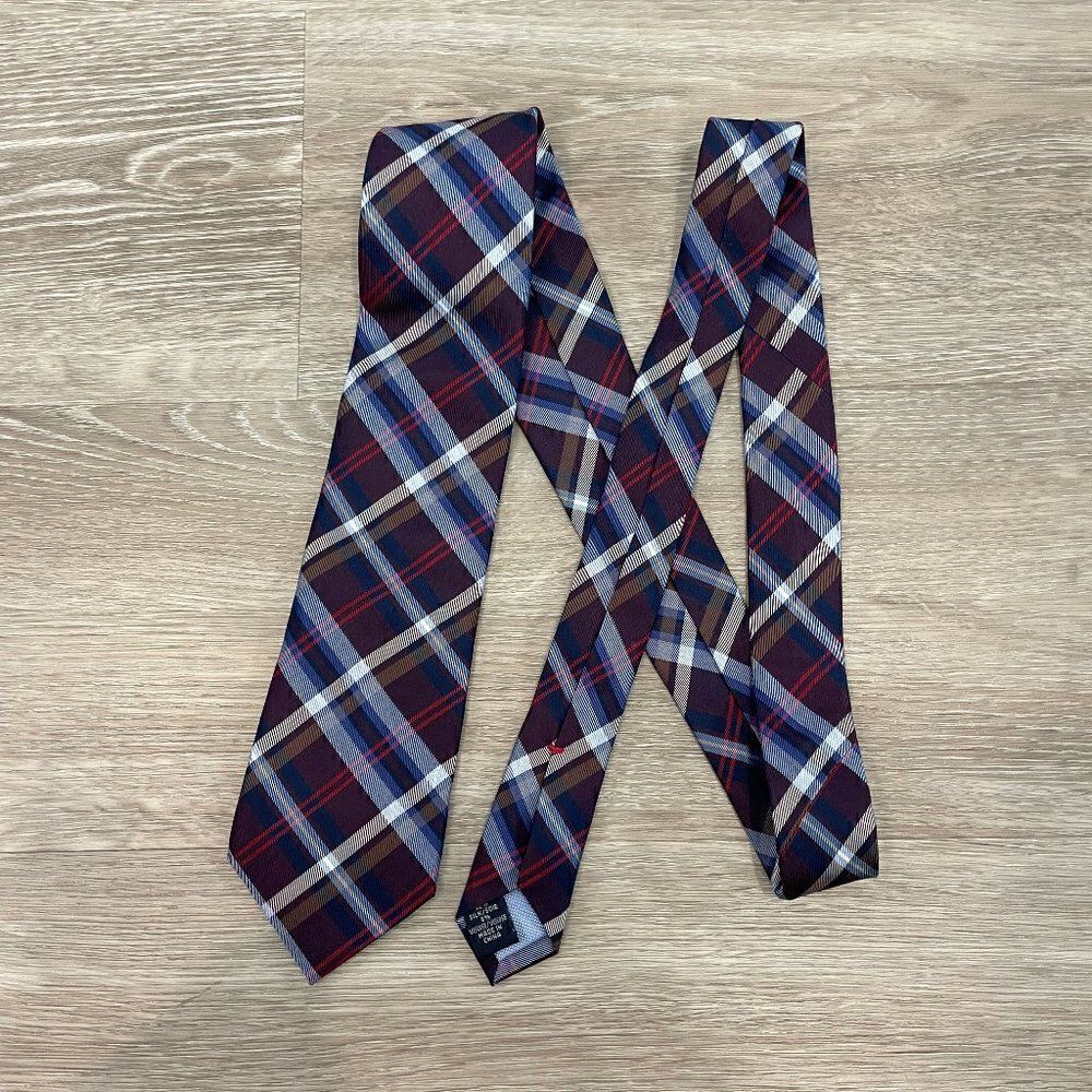 Tommy Hilfiger Tailored Silk Blend Blue and White Plaid Neck Tie
